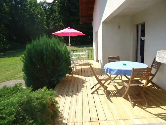 Pleine Nature 度假居 *